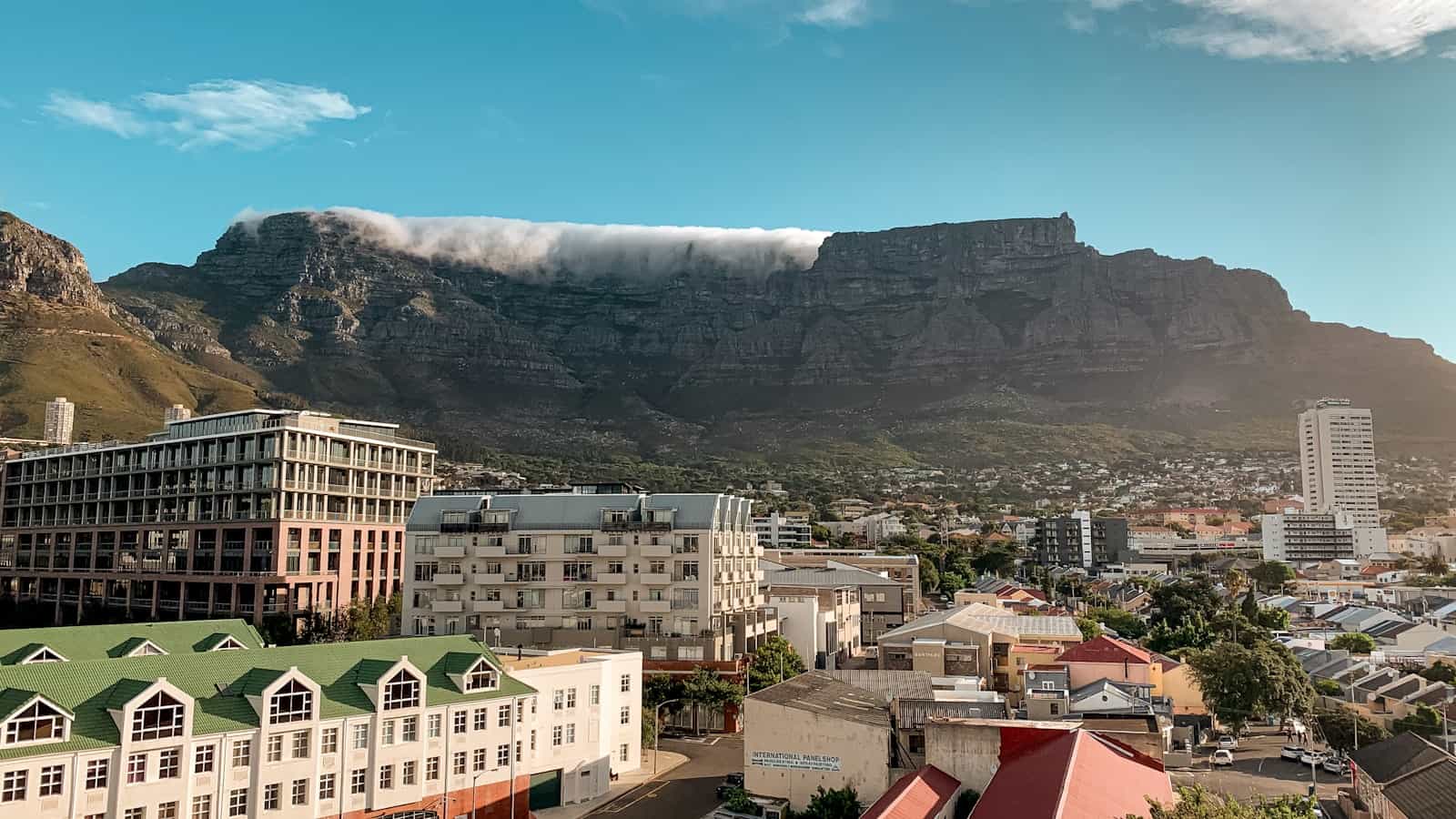 Table Mountain's tablecloth above Woodstock, Cape Town